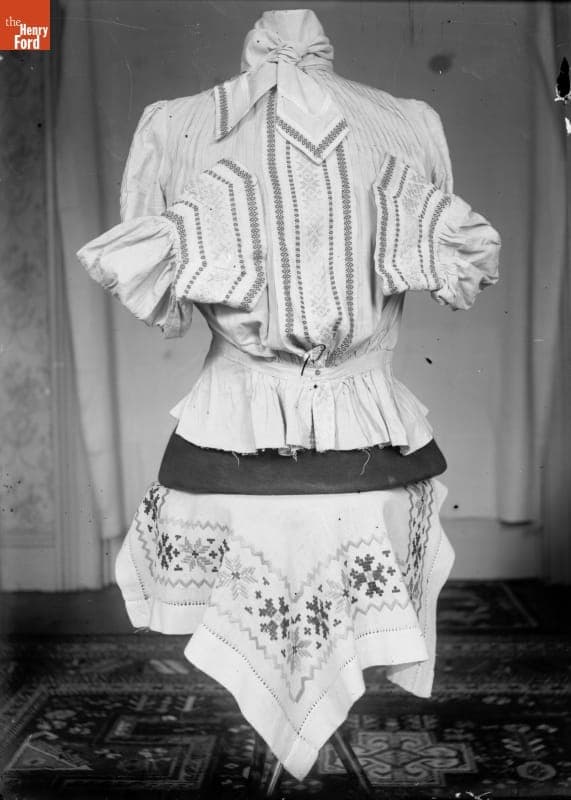 Swedish Weaving, Shirtwaist, 1890-1915