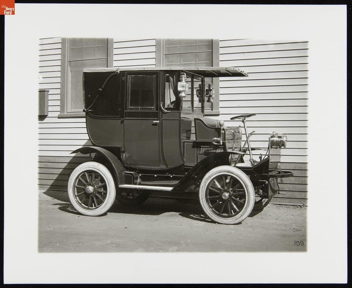 Autocar Type XX Victoria Automobile Used as a Taxicab, 1909