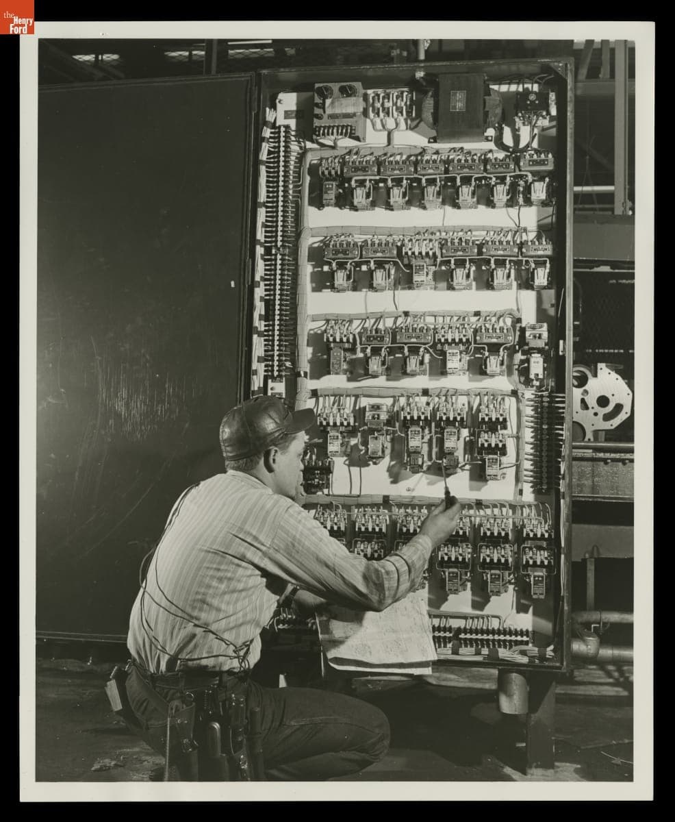 "Electric Brain" at the Ford Motor Company Cleveland Engine Plant, January 1952