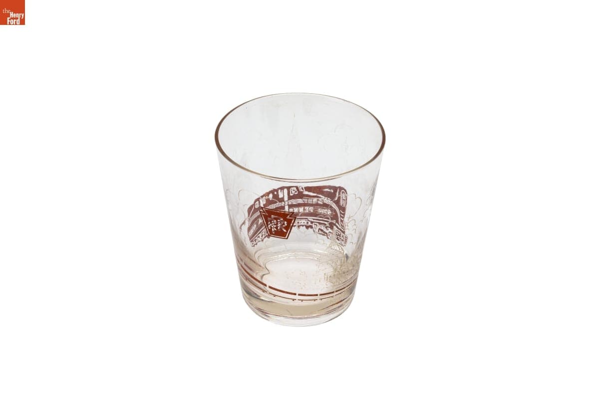 Pennsylvania Railroad Glass Used on Pullman Passenger Cars