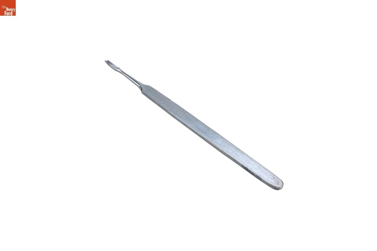 Dental Scalpel Used in Dr. Sullivan Jackson's Dental Office, Selma, Alabama