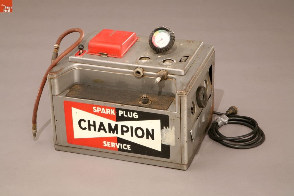 Champion Spark Plug Tester, 1940-1949