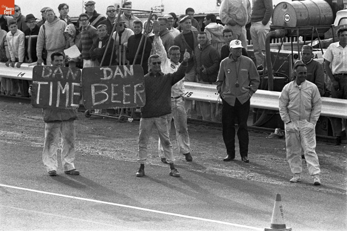 Carroll Shelby and Crew Signaling Dan Gurney in the Bridgehampton 500 km GT Race, September 1963