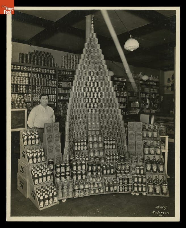 Heinz Products in Store Display at Pennington Market, Kansas City, Missouri, circa 1930