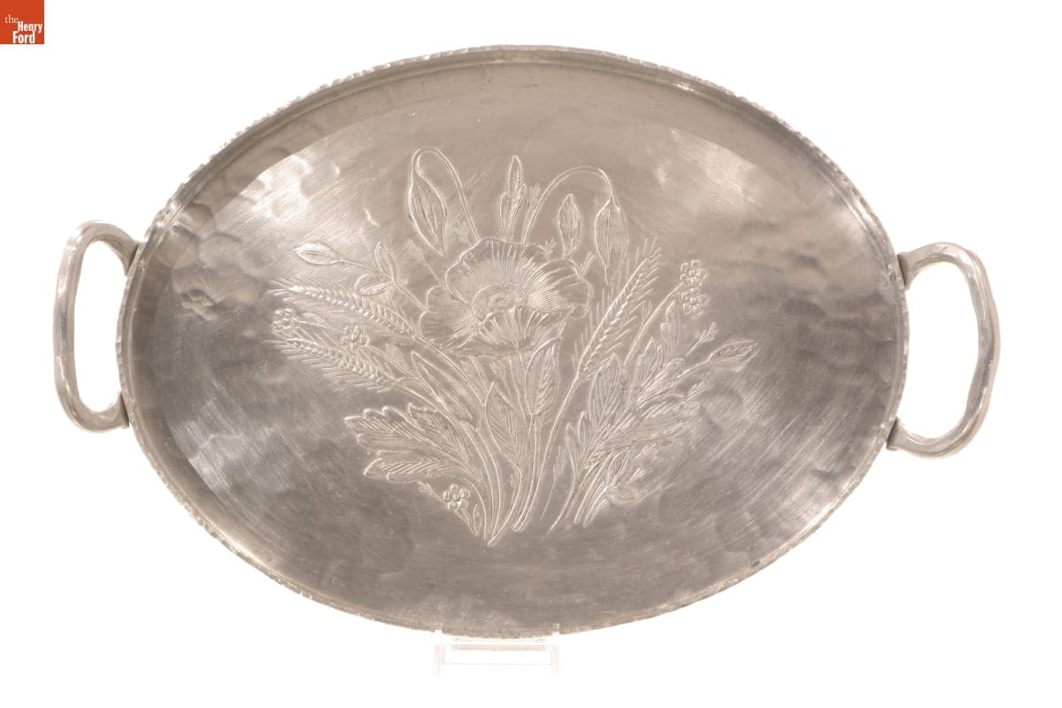 Everlast "Forged Poppy" Tray, 1938-1950