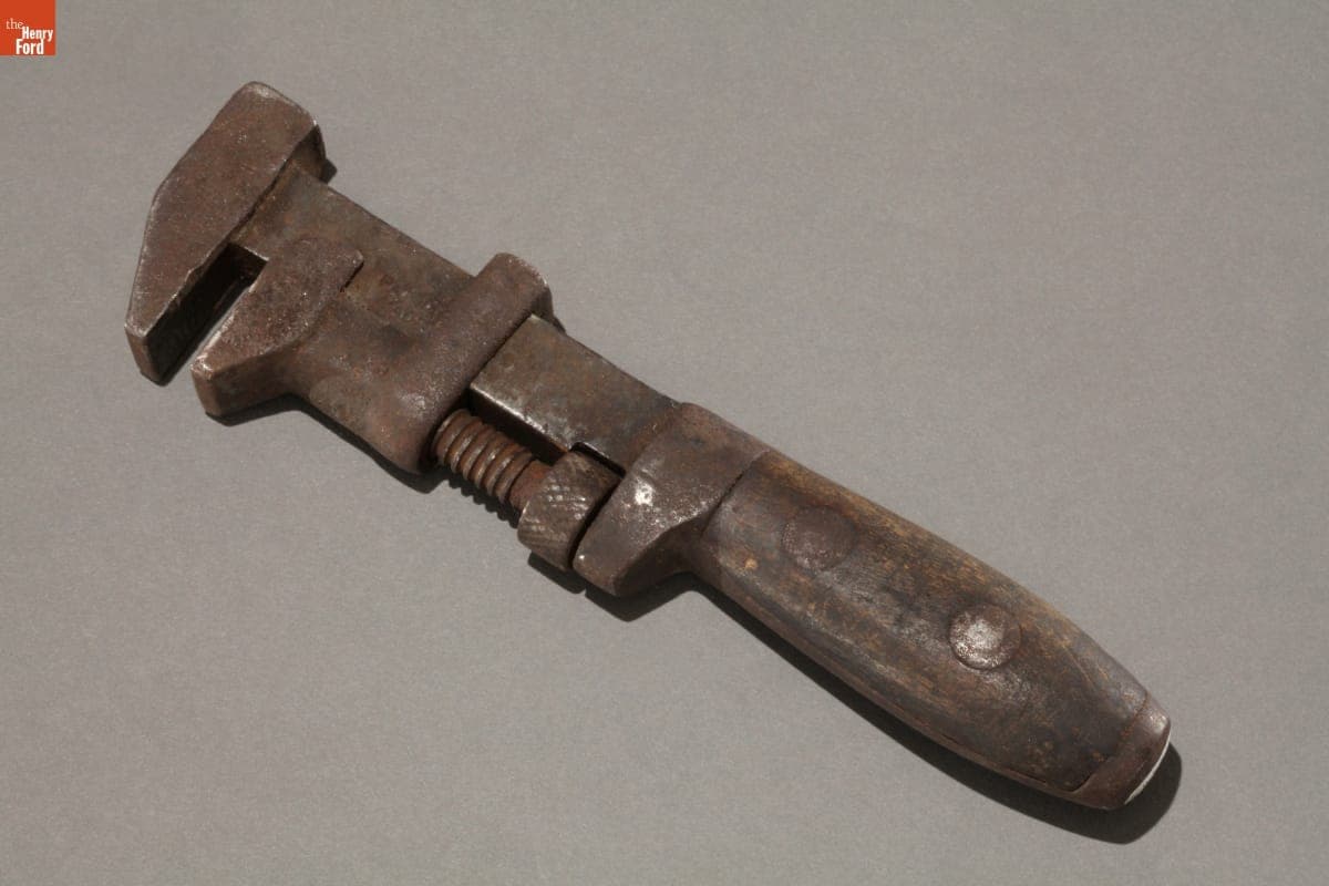 Monkey Wrench, 1900-1925