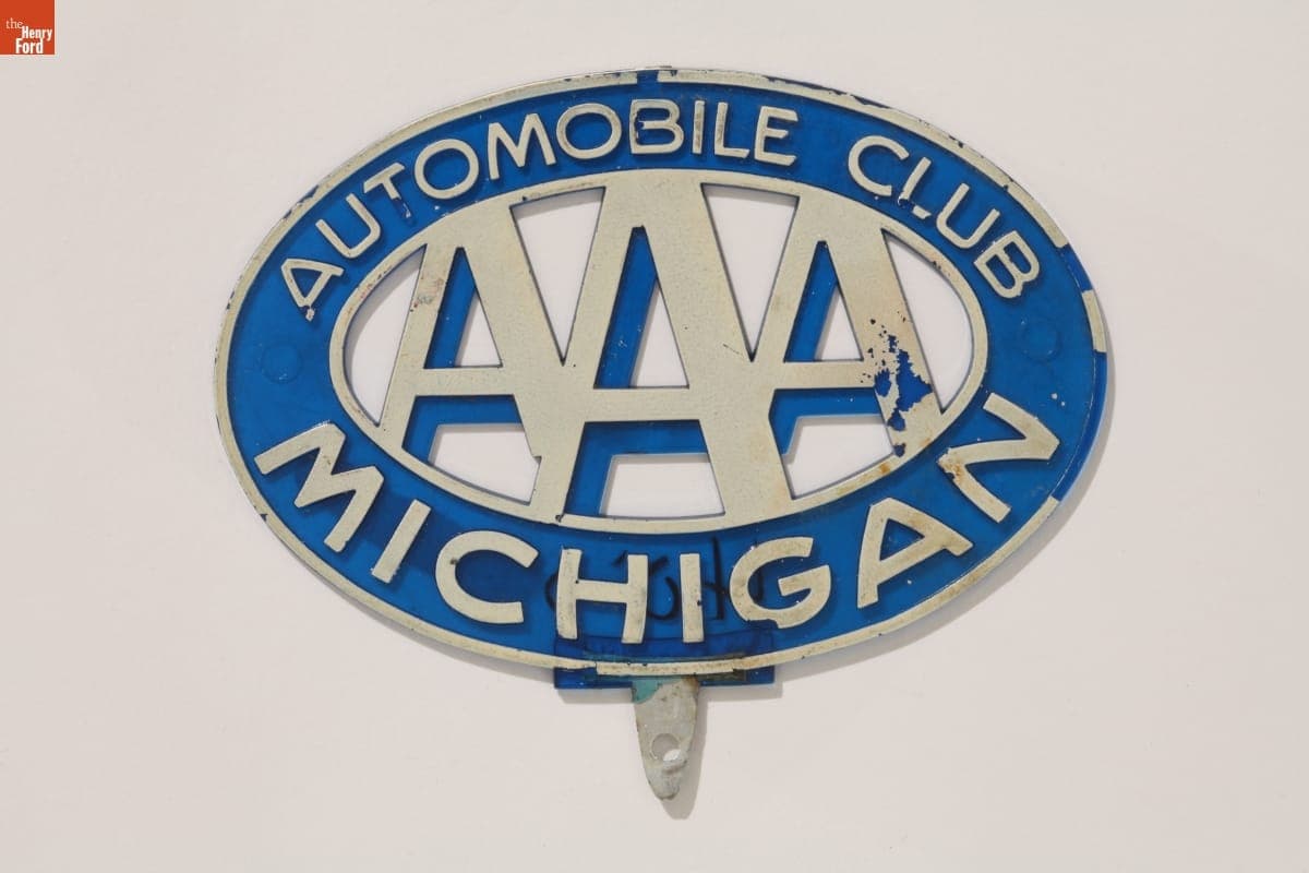 Automobile Club of Michigan Badge, 1940-1950