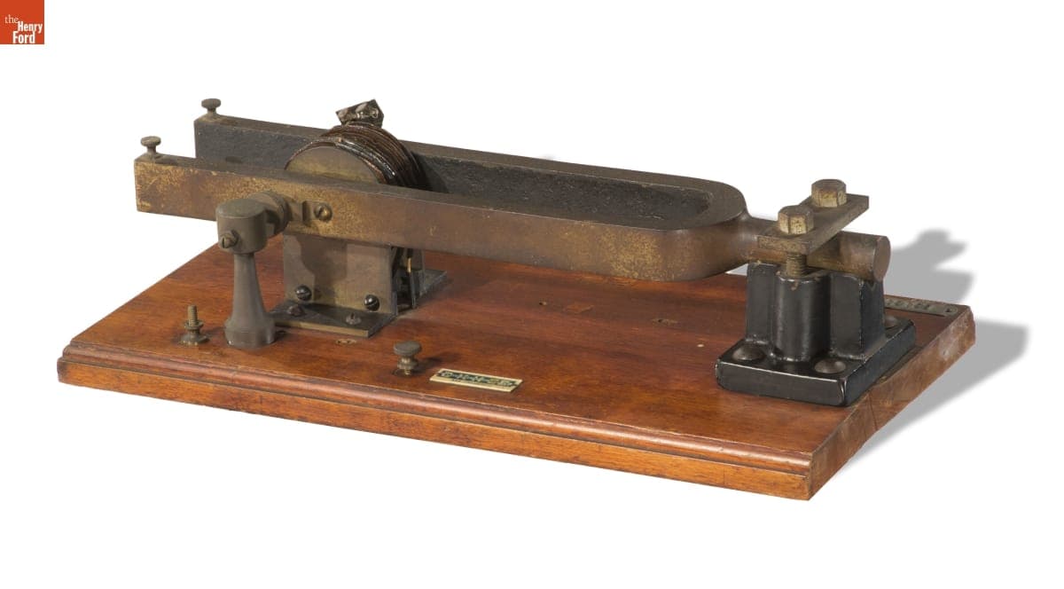 BHK Tuning Fork Oscillator, 1915-1925