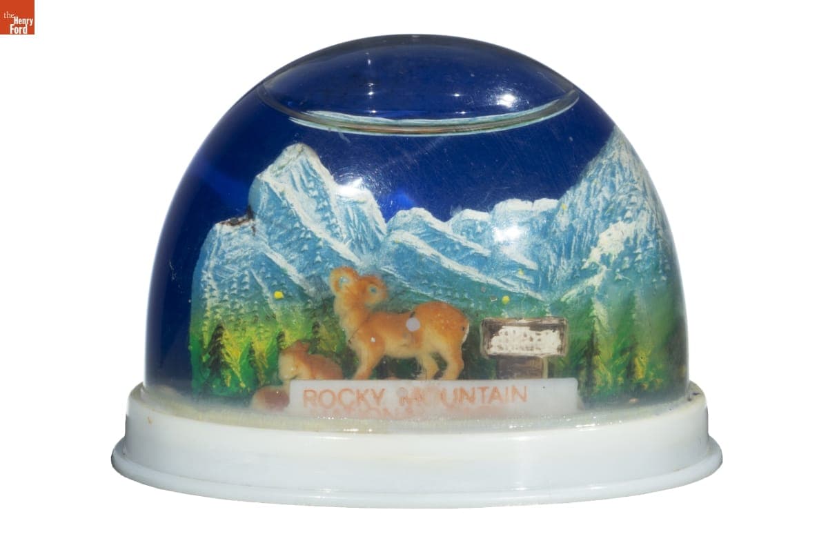 "Rocky Mountain National Park" Snow Globe, 1960-1970