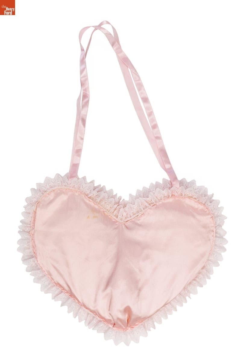 Bag, Used by Maritza Garza at her Quinceanera, 1992