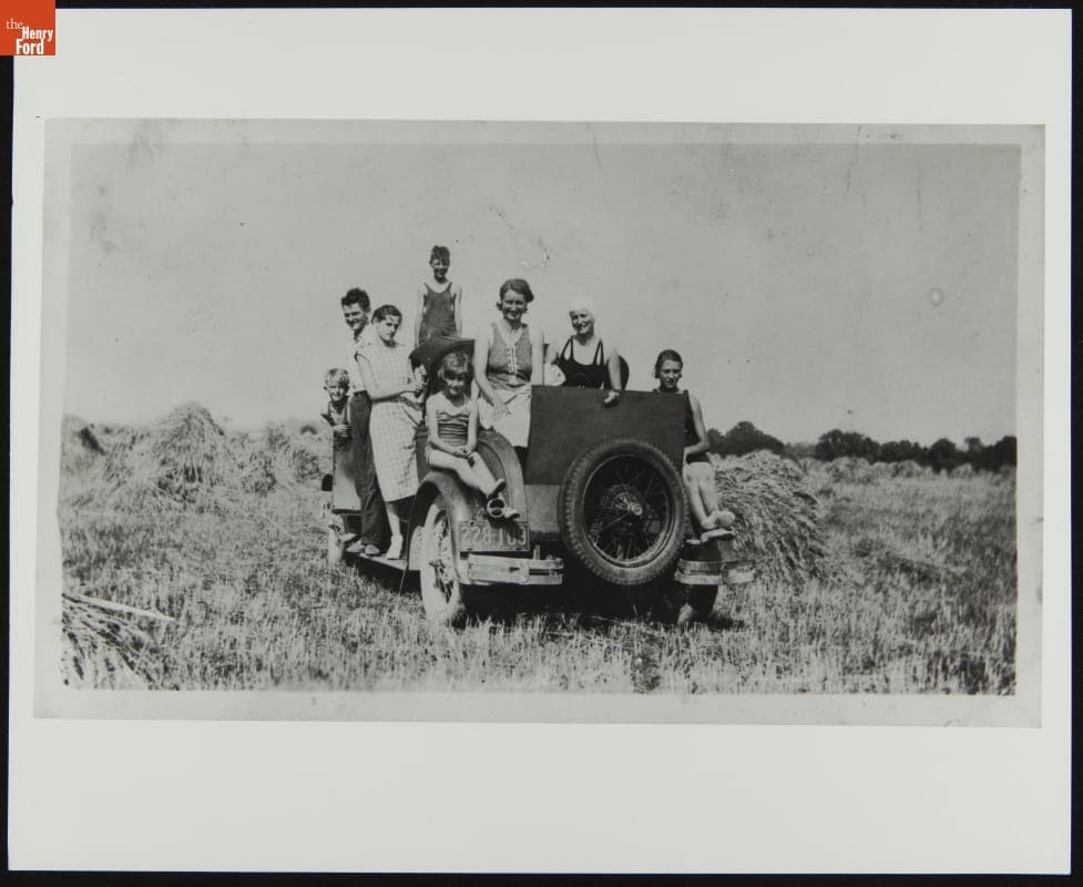 Edward "Buster" Pussler, Malcolm Morris, Rosalie Pussler, Earl Stone, Wilhelmina Morris, Rose Stone, Helen Morris, and Mary Ruth Stone Woodburn, St. Mary's County, Maryland, 1934