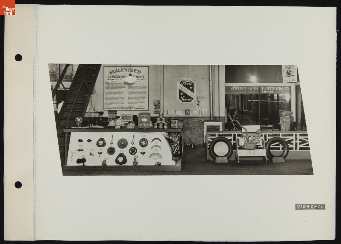 Healeyized Service Station, Illustration in November Merchandising Bulletin, 1938