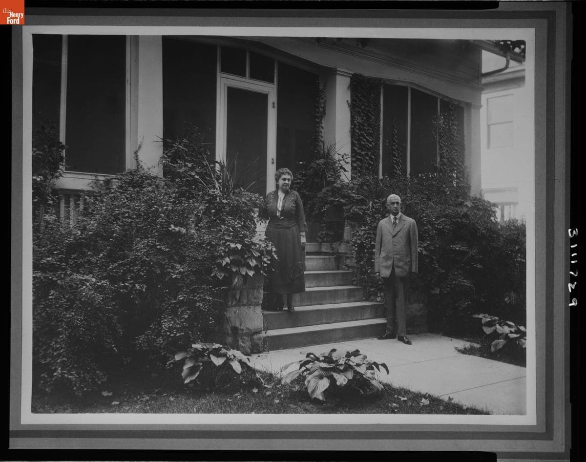 J.R. and Isabelle Jones outside Their House in Holly, Michigan, 1914-1924