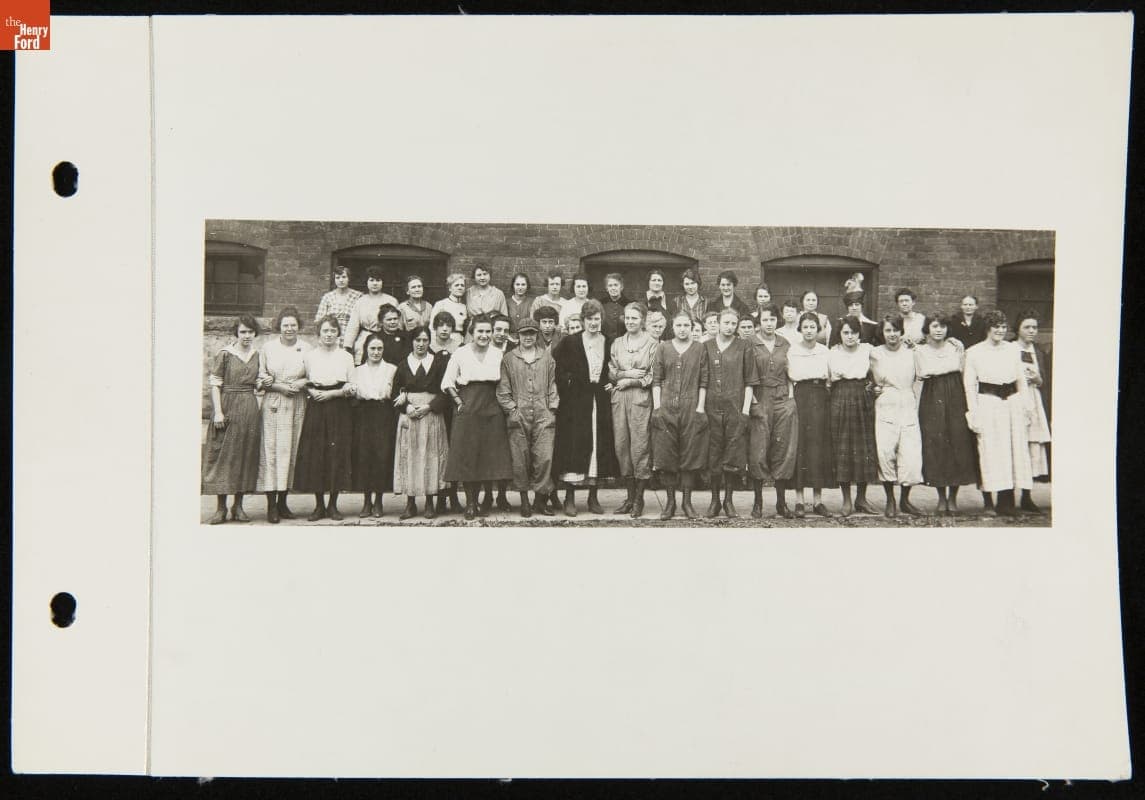 Liberty Motor Wolverine Company Employees, October 30, 1918