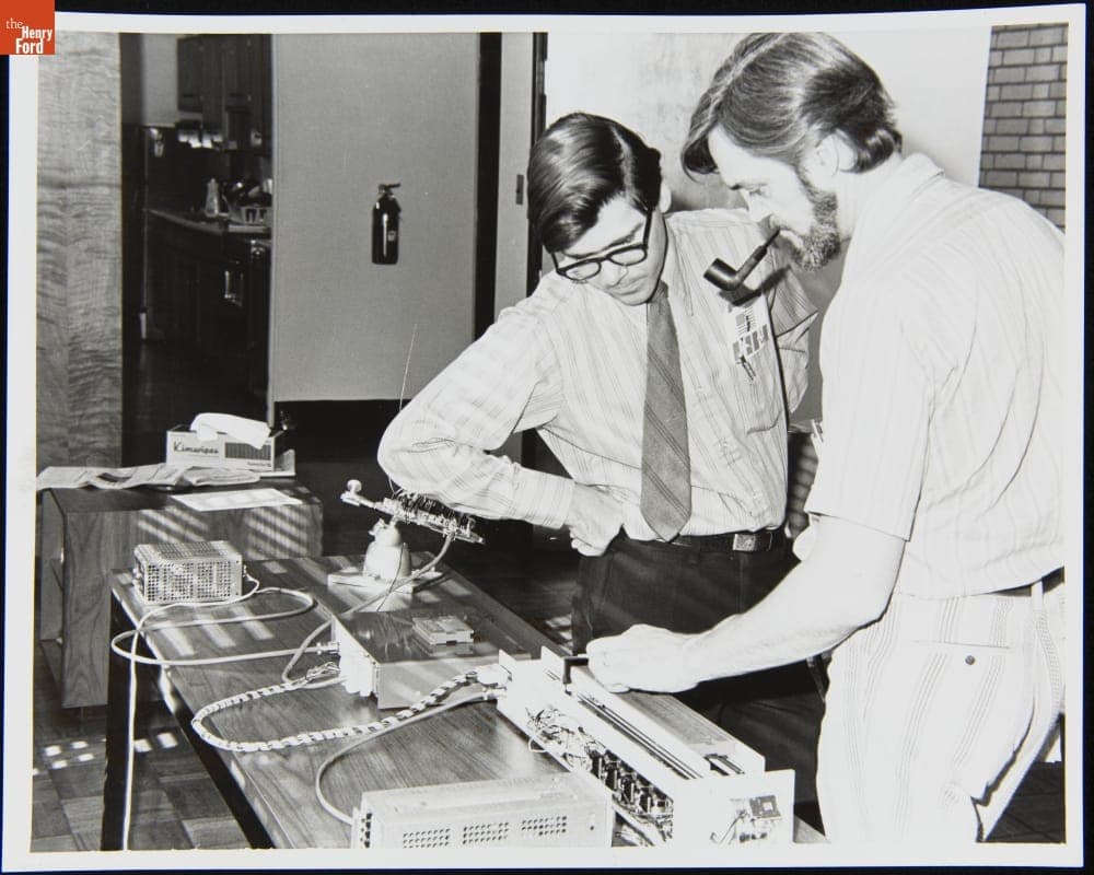 Bob Arnzen and Wesley Clark with the "TOWTMTEWP" Computer, Washington University, St. Louis, Missouri, circa 1972