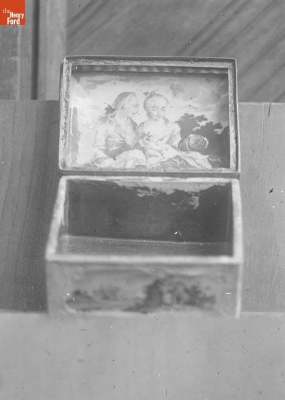 Long Island Historical Museum, Snuff Box, 1890-1915