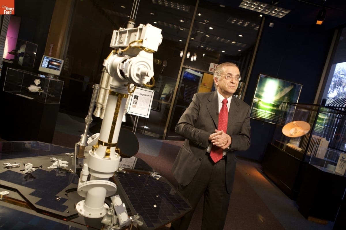 Oral History Interview with Charles Elachi, February 24, 2009--Photographs--Digital Images--Item 46