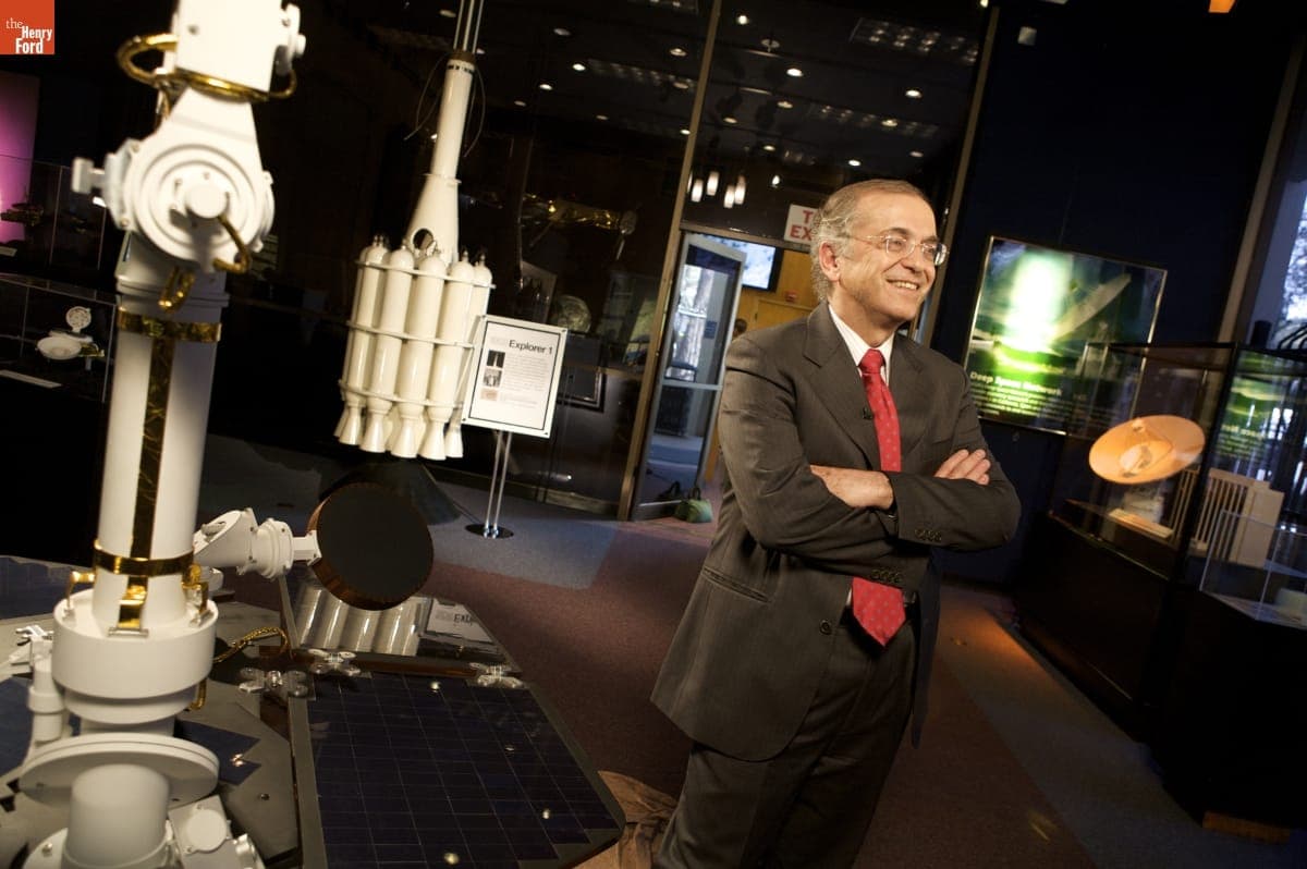 Oral History Interview with Charles Elachi, February 24, 2009--Photographs--Digital Images--Item 52