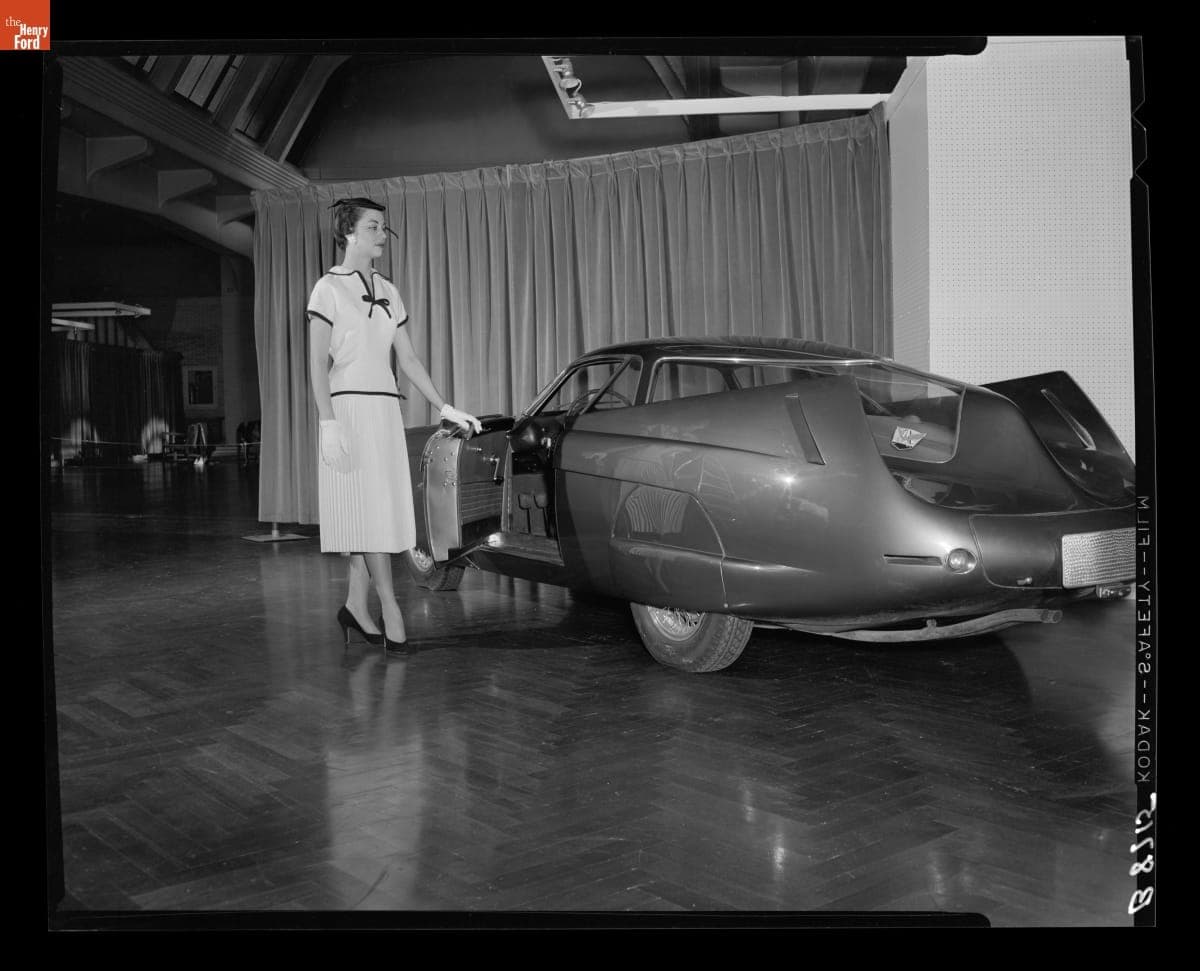 Alfa Romeo BAT 5 at "Sports Cars Internationale" Show in Henry Ford Museum, January 1955