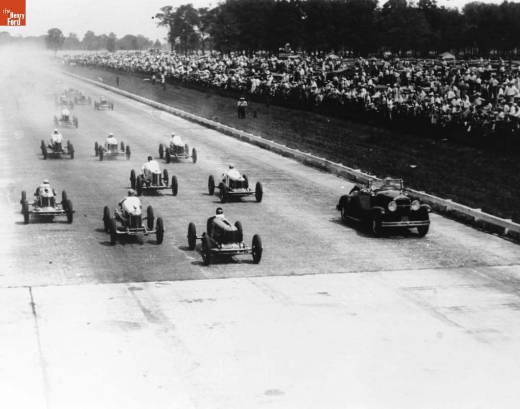Pacing at the Start of the Indianapolis 500 Race, 1929