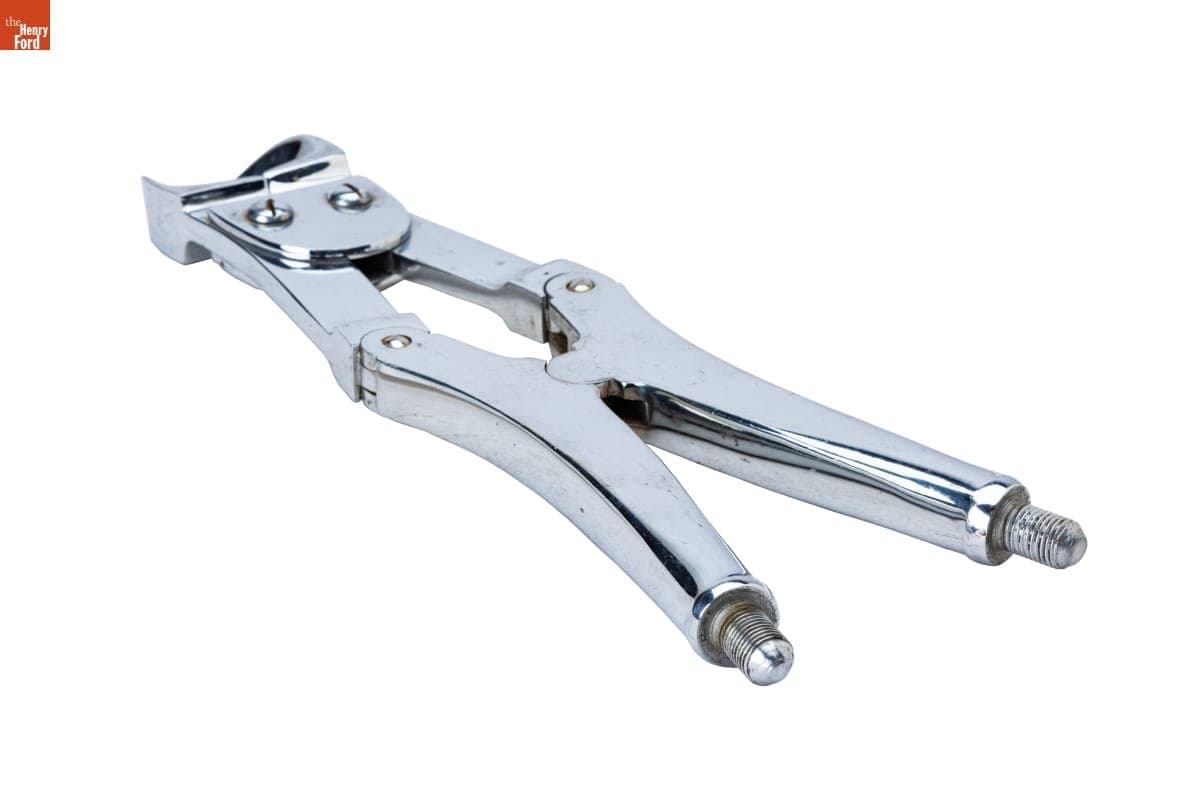 Open Molar Cutter, circa 1920