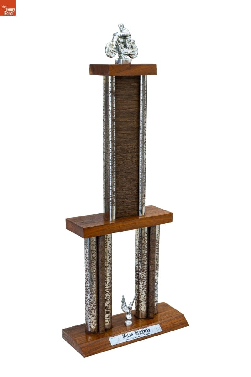 "Milan Dragway Class Winner" Trophy, 1968