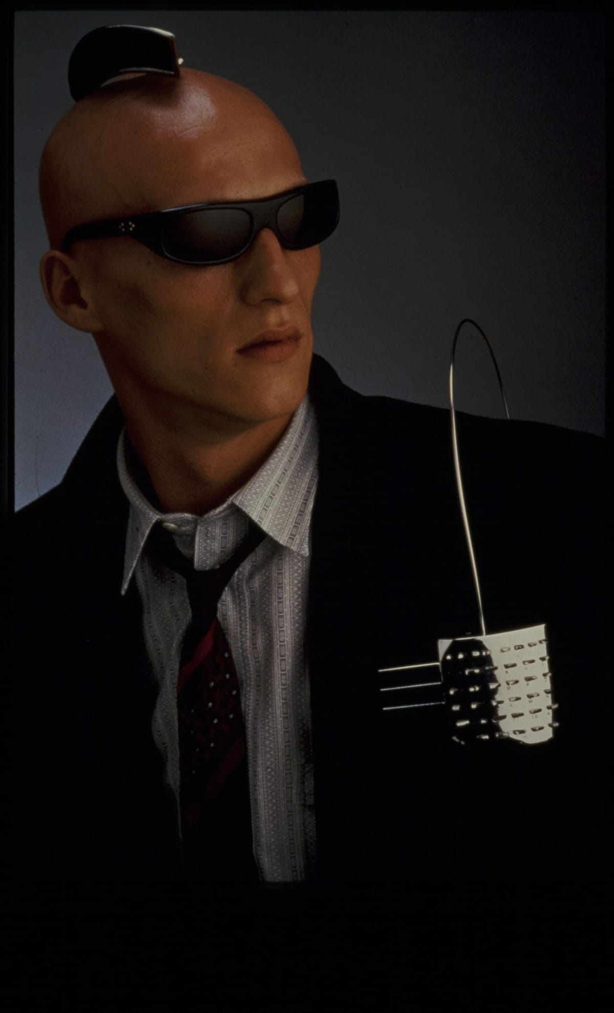 Model wearing Walking Office Wearable Computer prototype, circa 1984.