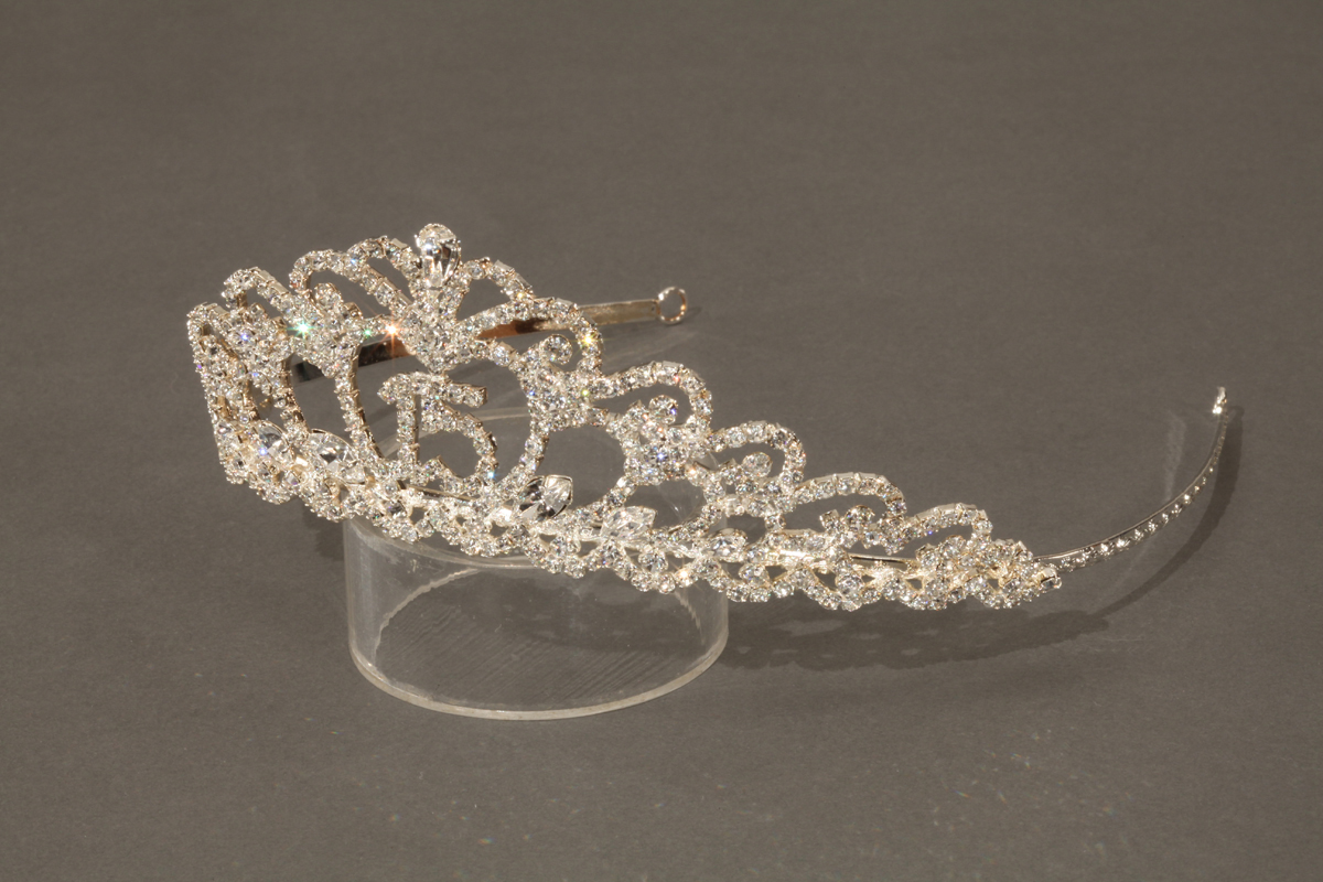 Diamond or rhinestone tiara with swirling design