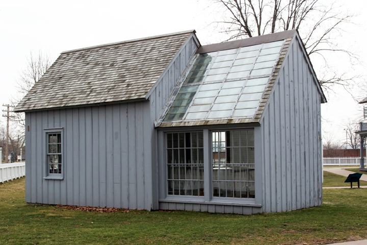 Menlo Park Glass House